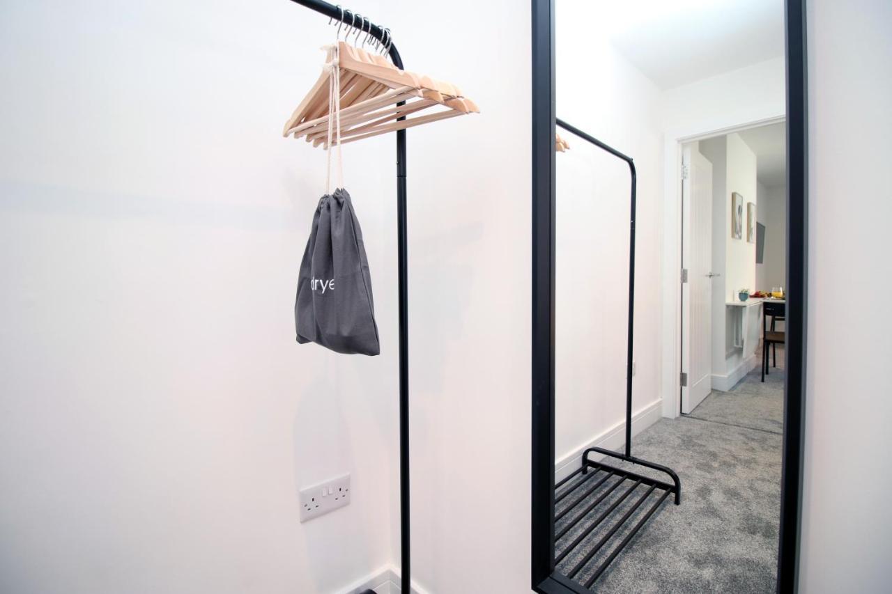 No 49 City Apartments, Perfect For Business And Leisure Stays, 10 Min Drive Into City Centre, Easy Access To Local Transport, 1Br And 2Br Available, Free Parking Cardiff Exteriér fotografie