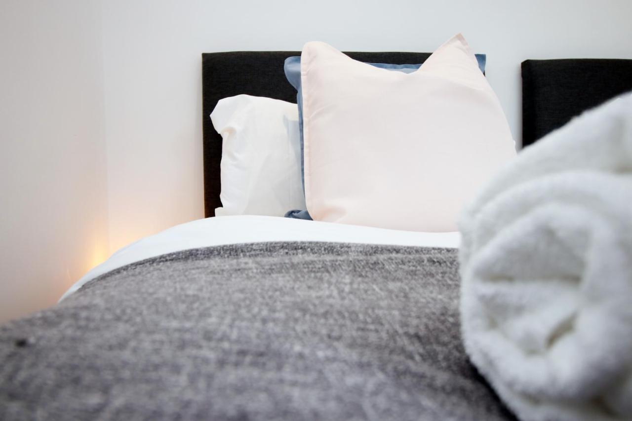 No 49 City Apartments, Perfect For Business And Leisure Stays, 10 Min Drive Into City Centre, Easy Access To Local Transport, 1Br And 2Br Available, Free Parking Cardiff Exteriér fotografie