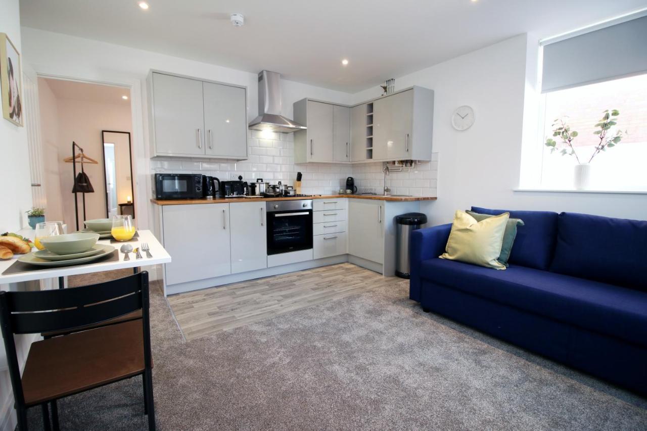 No 49 City Apartments, Perfect For Business And Leisure Stays, 10 Min Drive Into City Centre, Easy Access To Local Transport, 1Br And 2Br Available, Free Parking Cardiff Exteriér fotografie