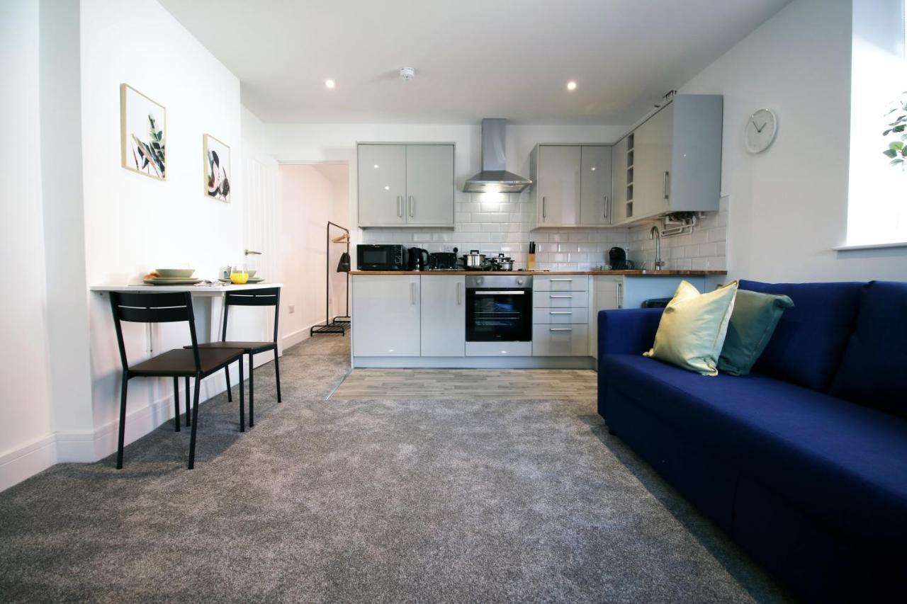 No 49 City Apartments, Perfect For Business And Leisure Stays, 10 Min Drive Into City Centre, Easy Access To Local Transport, 1Br And 2Br Available, Free Parking Cardiff Exteriér fotografie
