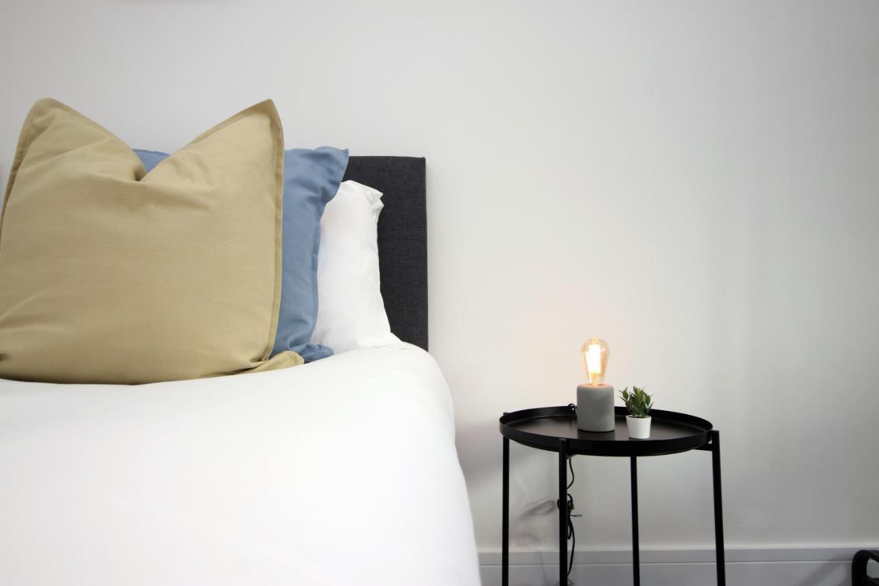 No 49 City Apartments, Perfect For Business And Leisure Stays, 10 Min Drive Into City Centre, Easy Access To Local Transport, 1Br And 2Br Available, Free Parking Cardiff Exteriér fotografie